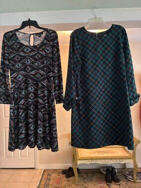 Karen Kane & Tommy Hilfiger Dresses Sz 10